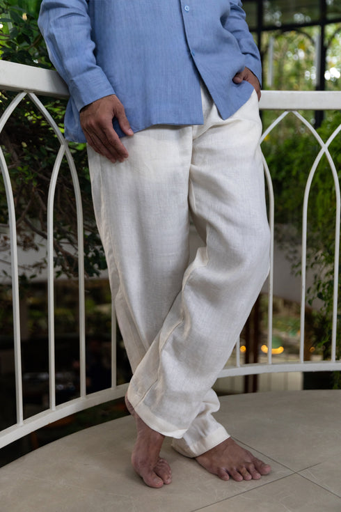 Linen trousers beige